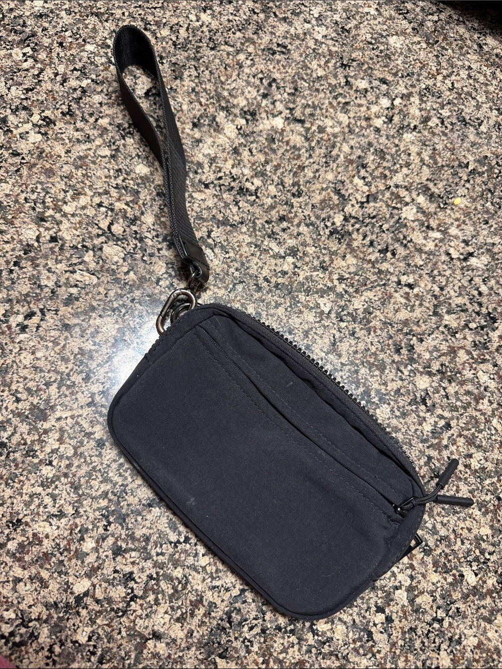 Black Wristlet wallet with ID Window - Picture 2 of 3